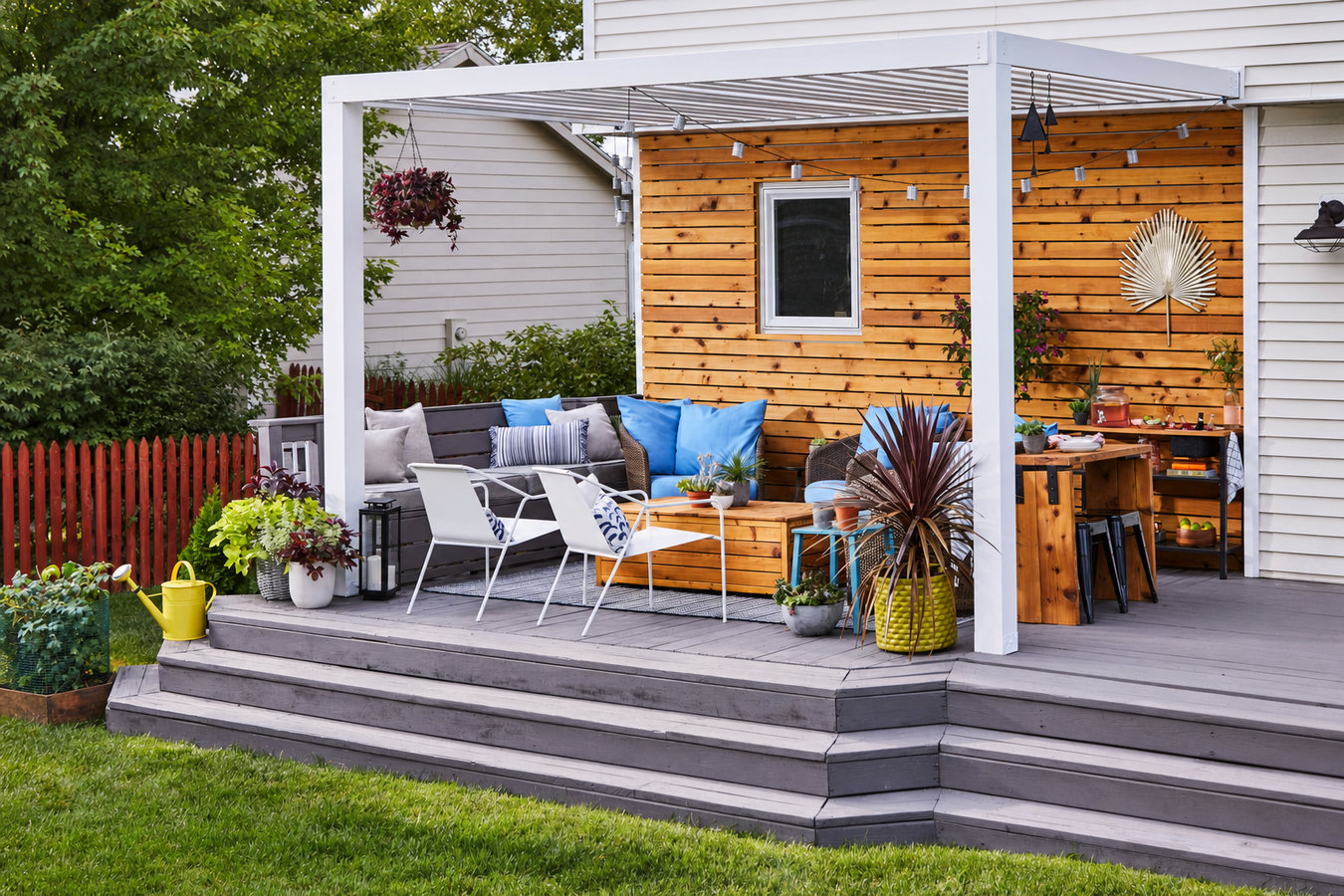 Woburn Deck & Fence - deck and fence construction in Woburn, MA